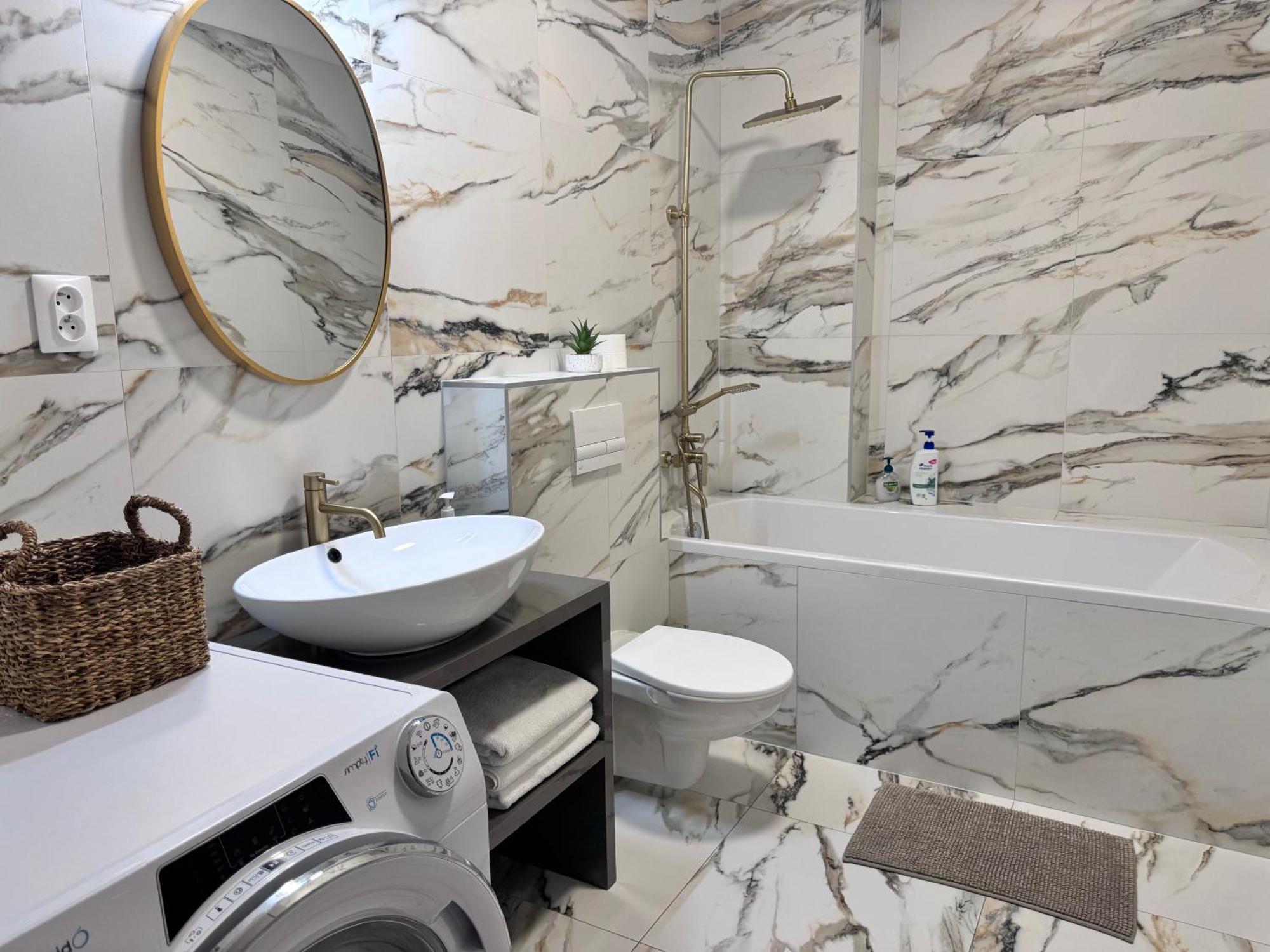 Apartments Sered Sered' Екстериор снимка